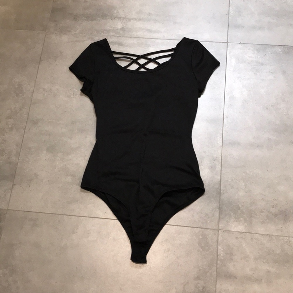 🛍 CHARLOTTE RUSSE BODYSUIT